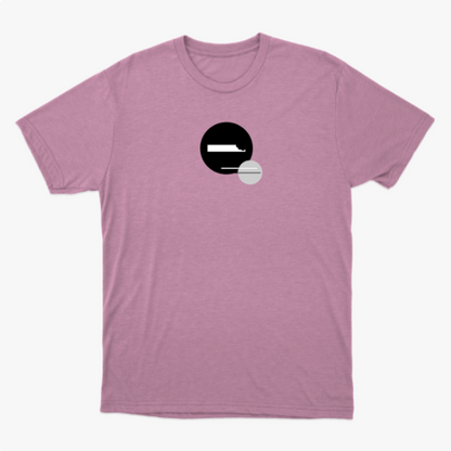 Camiseta Básica - Minimalista Asymmetry — O vazio, a Continuidade e a Dúvida